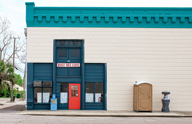 Best Portable restroom trailer rental  in Elizabethtown, PA